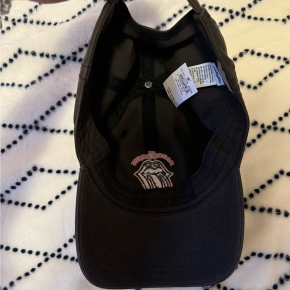 NEW WITH TAGS American Eagle Rolling Stones hat - Picture 2 of 3